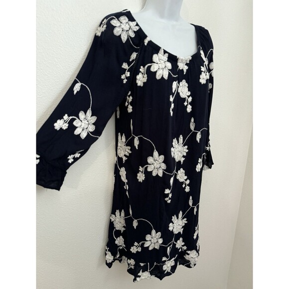 Simply Irresistible Dress Crinkle Gauze Embroidered On Off Shoulder Blue M EUC - Picture 3 of 9